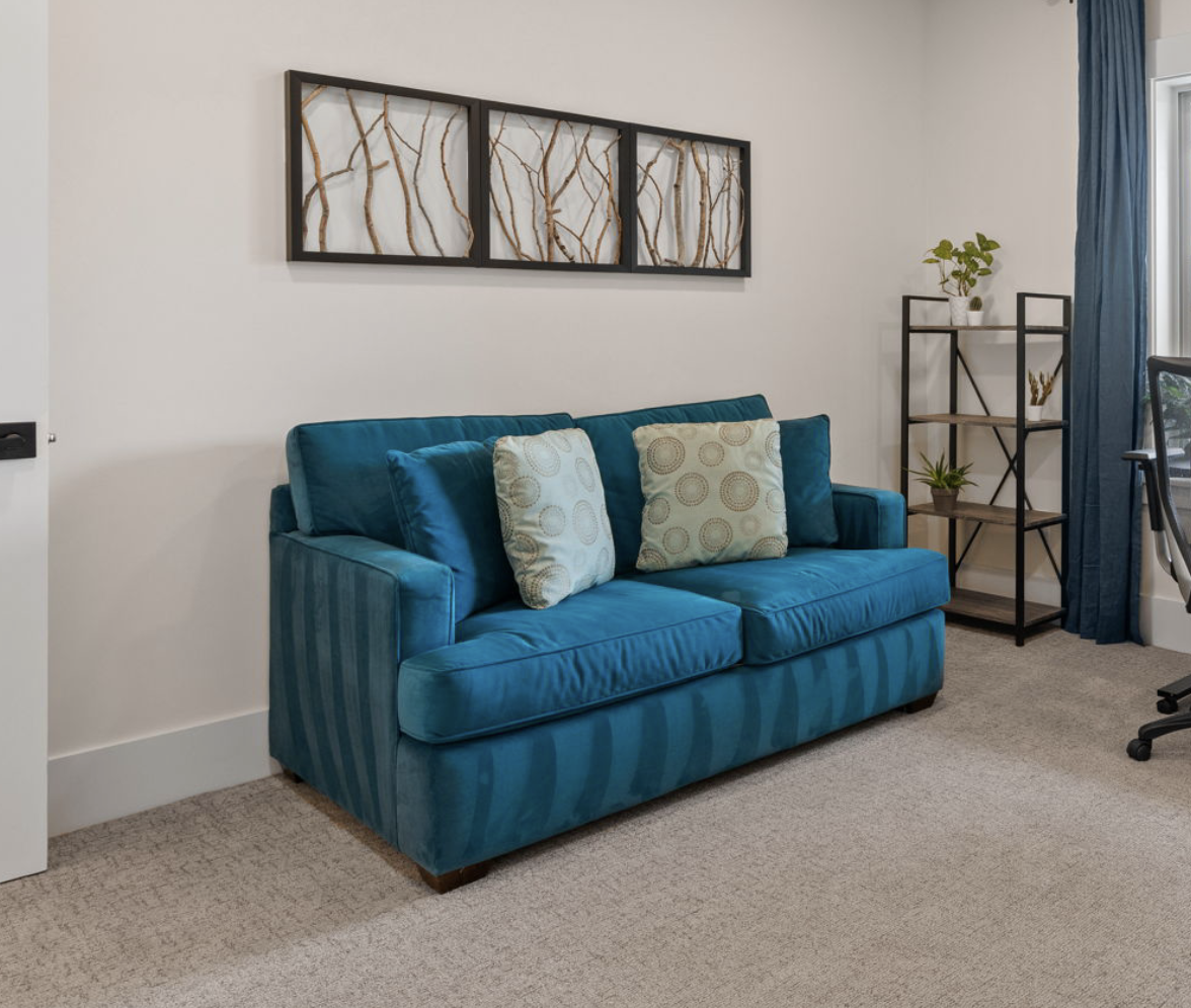 Teal Velvet Loveseat (Avery 61", Recessed Arm)