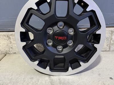Toyota TRD Pro 17" Matte Black with Silver Lip Wheel