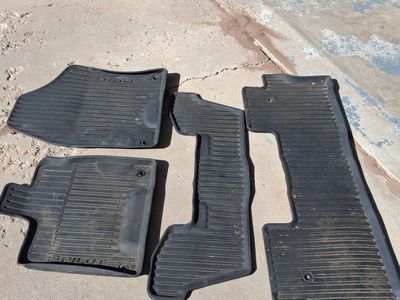 Honda Pilot All-Weather Rubber Floor Mats Set - Black $50 o.b.o