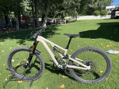 Specialized Stumpjumper Evo Pro S2
