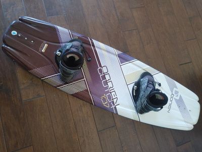 O'Brien Wakeboard 137cm (53.9") with Bindings
