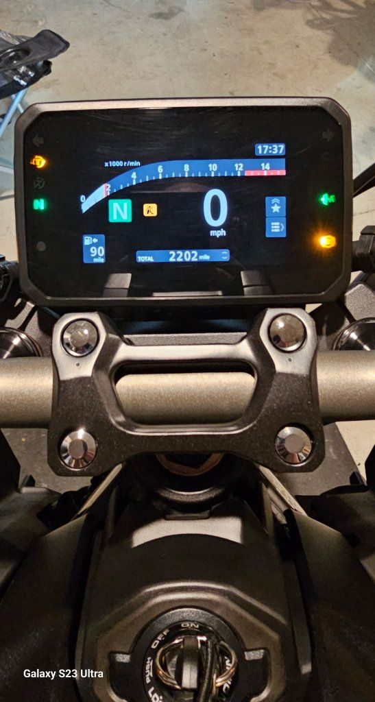 2024 Honda CB650R E-Clutch