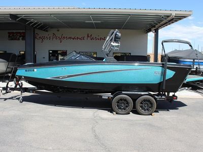 2020 Heyday Wake Boats WTSURF