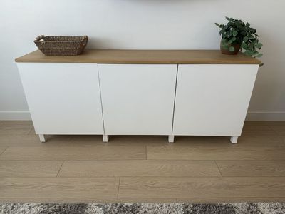 Farmhouse 3 door cabinet