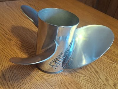 Mercury Mirage 19P Stainless Steel Prop