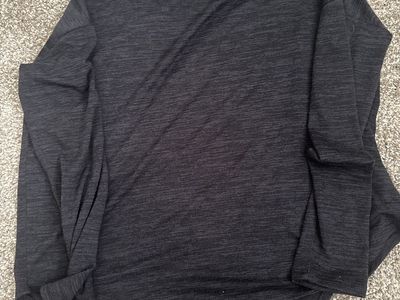 Women’s tops