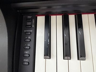 Yamaha Arius YDP-163 Digital Piano with Bench & Power Supply