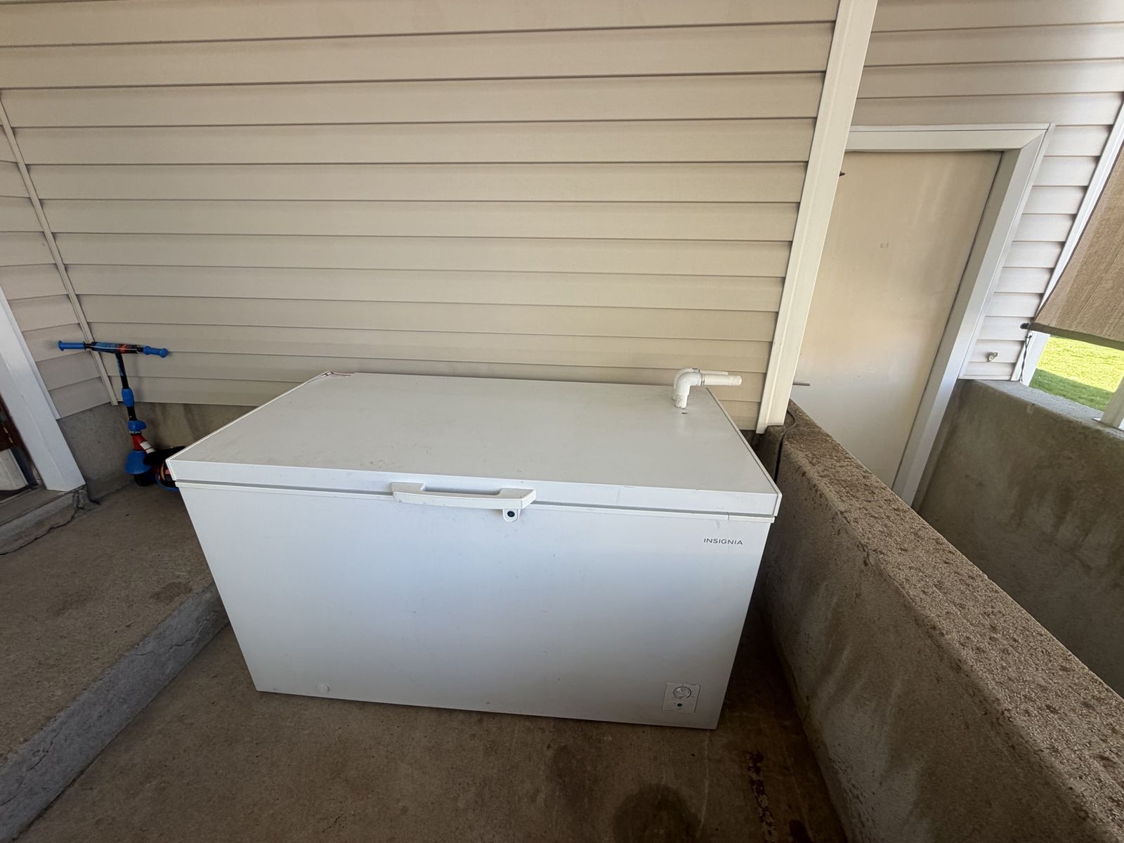 FREE! Deep freezer 14cuft.