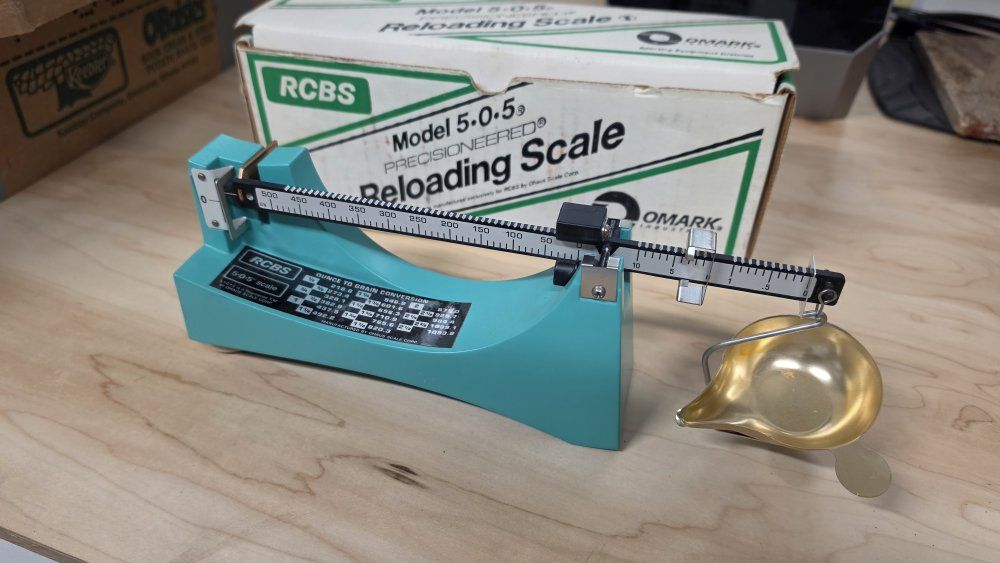 RCBS Model 5-0-5 Precisioneered Reloading Scale with Original Box