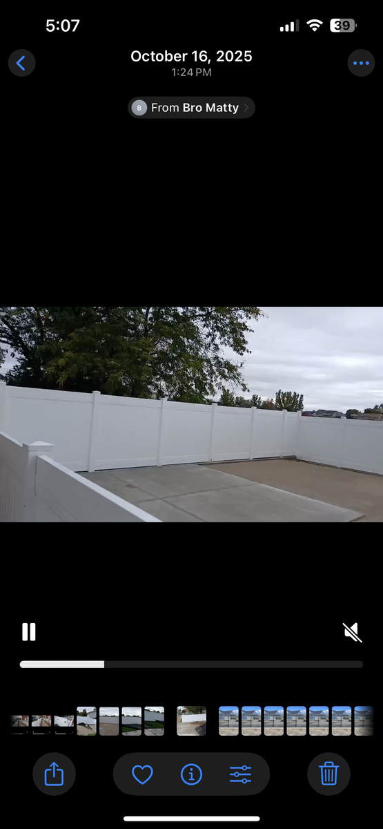Main image 4