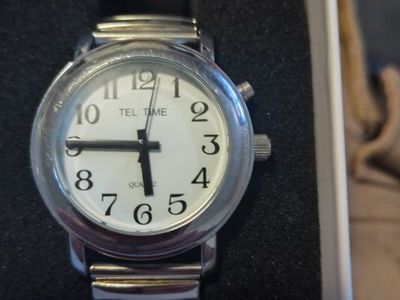 Tel Time Talking Watch Silver Tone Quartz BA0315 Single Battery Drive