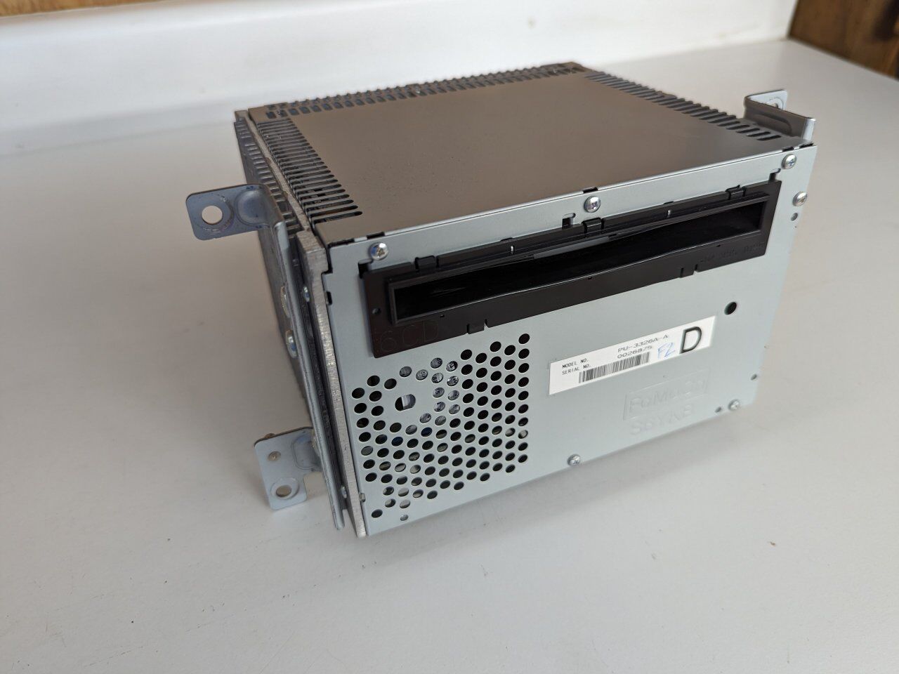 2011-2012 Ford F-150 6-disc Changer