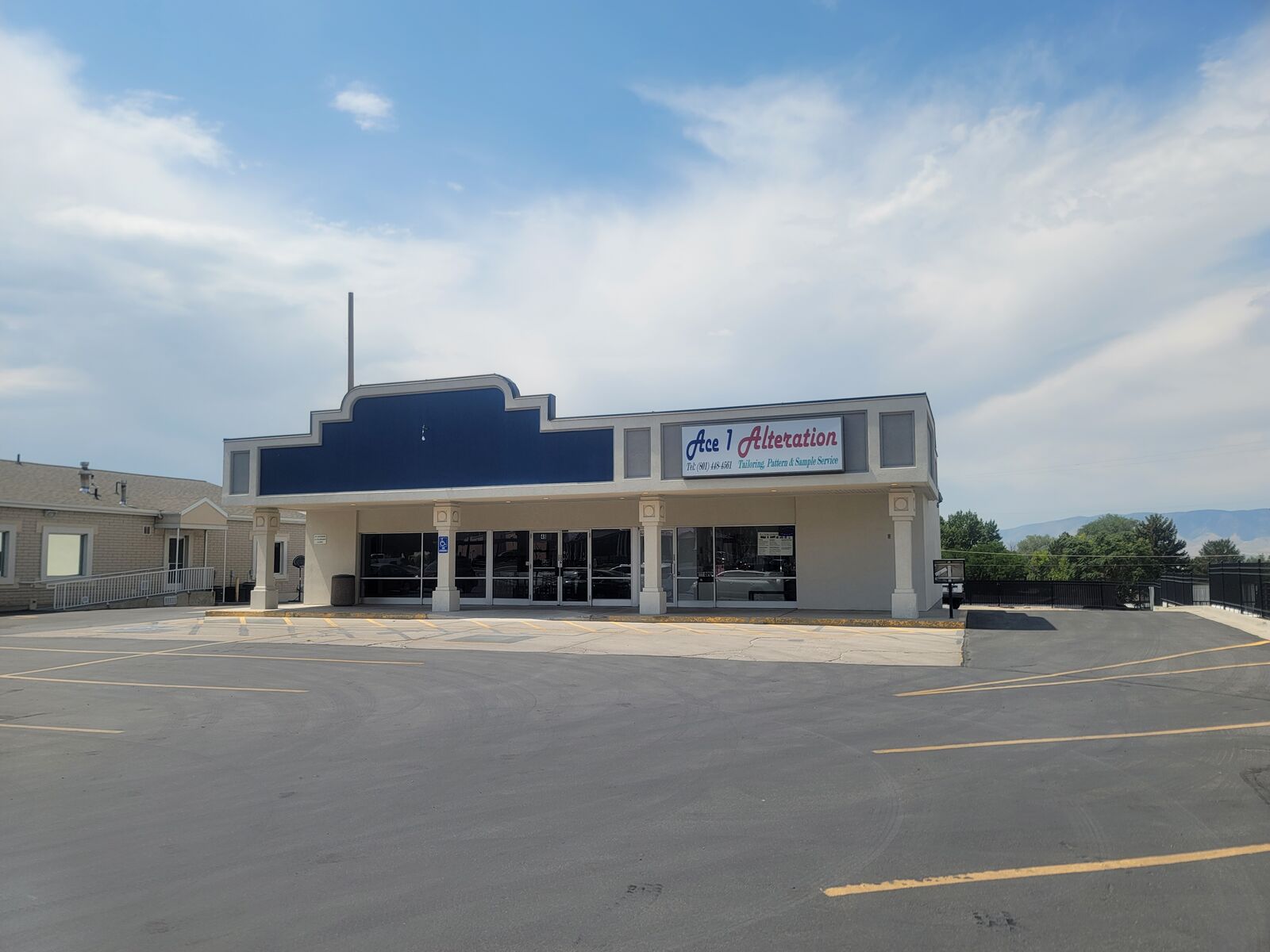 Lease 2nd Gen restaurant PL Grove corner Main and State st. Ready To Go