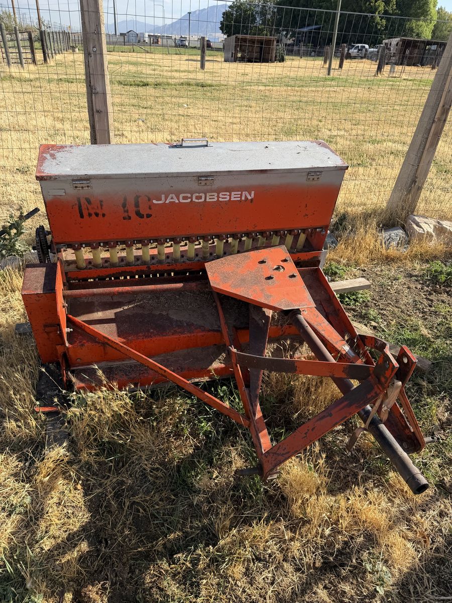 Jacobsen Seeder