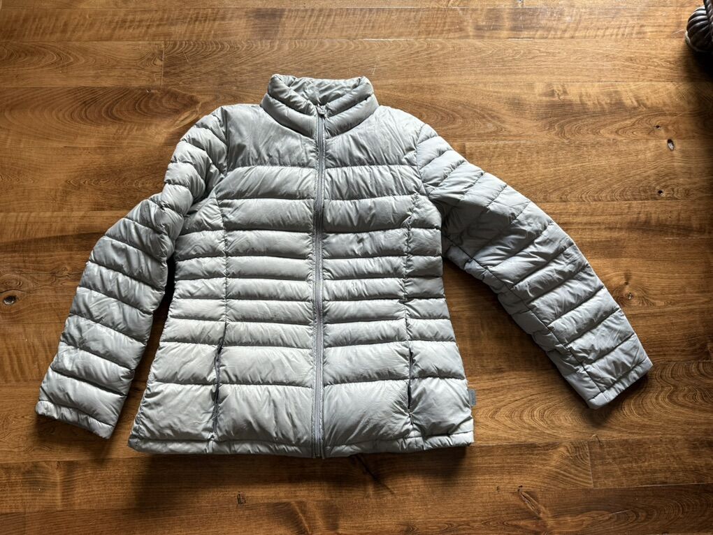 Adult size L Calvin Klein gray puffer coat