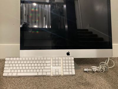 27 Apple iMac Computer