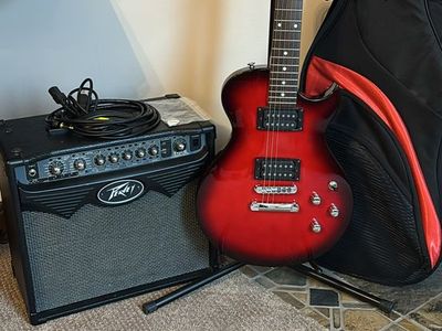 Ibanez Les Paul Style guitar with Peavey Amp Complete Bundle