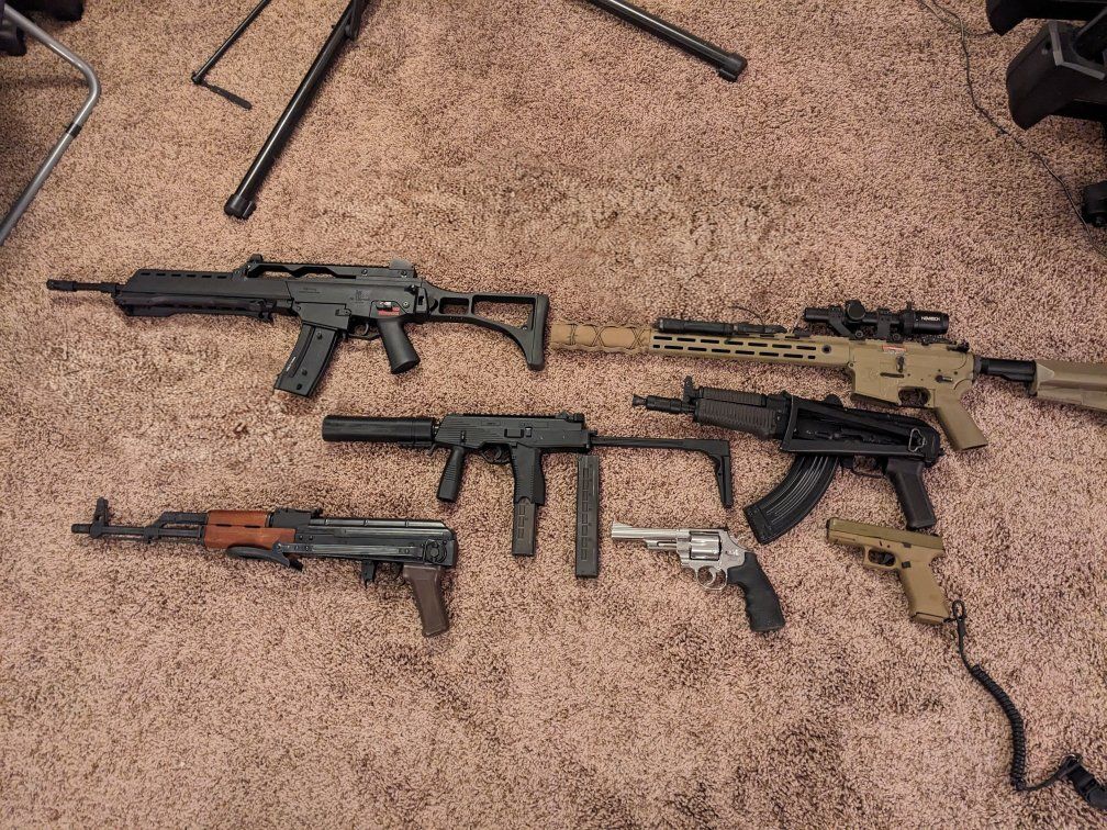 Massive Airsoft sale read disc