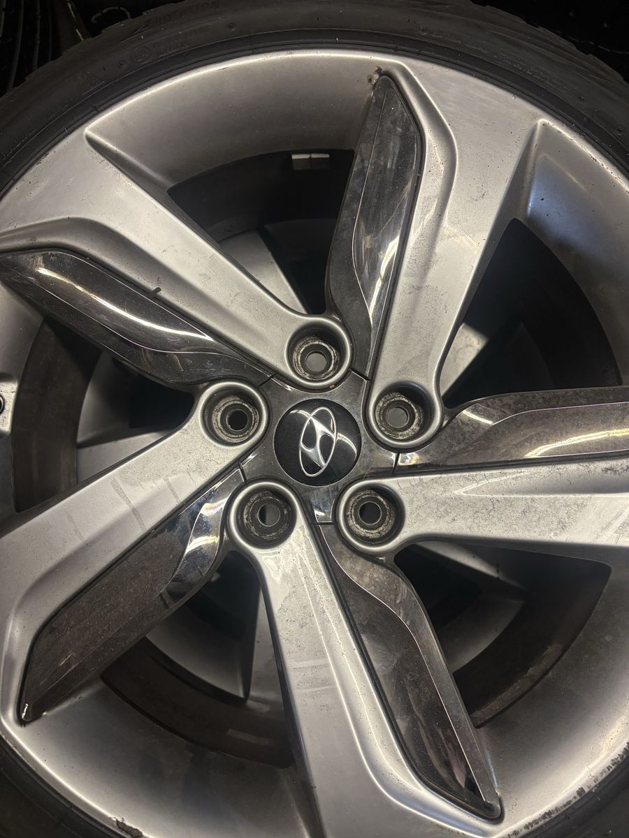 Hyundai Veloster Turbo 18" OEM
