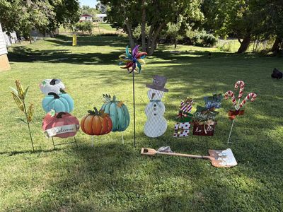 Outdoor Seasonal Decor