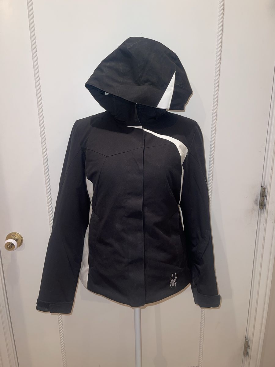 Women’s Size 8 Spyder Winter Coat