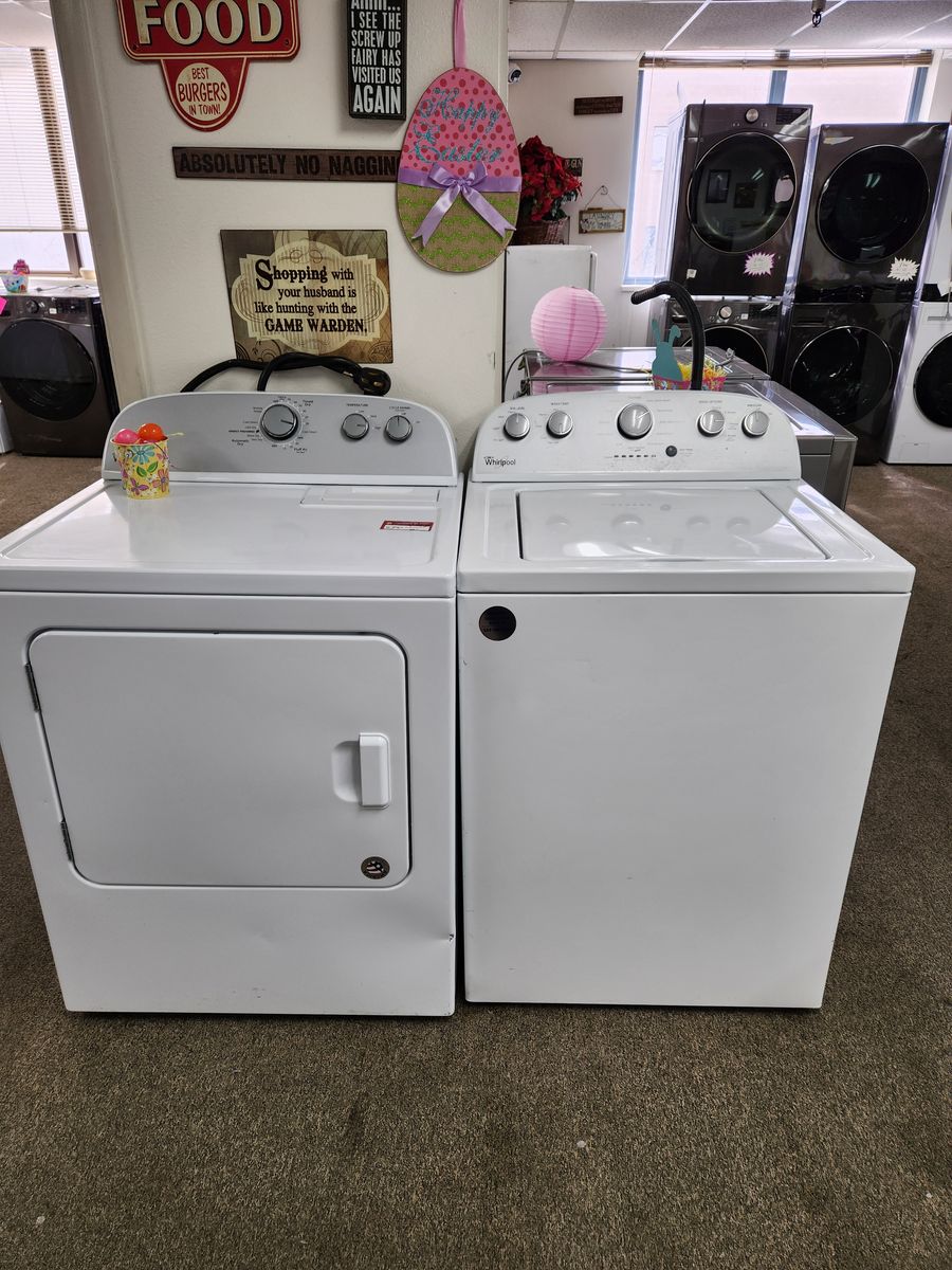 NICE WHIRLPOOL TOPLOAD WASHER AND ELECTRIC DRYER SET! W-WARRANTY