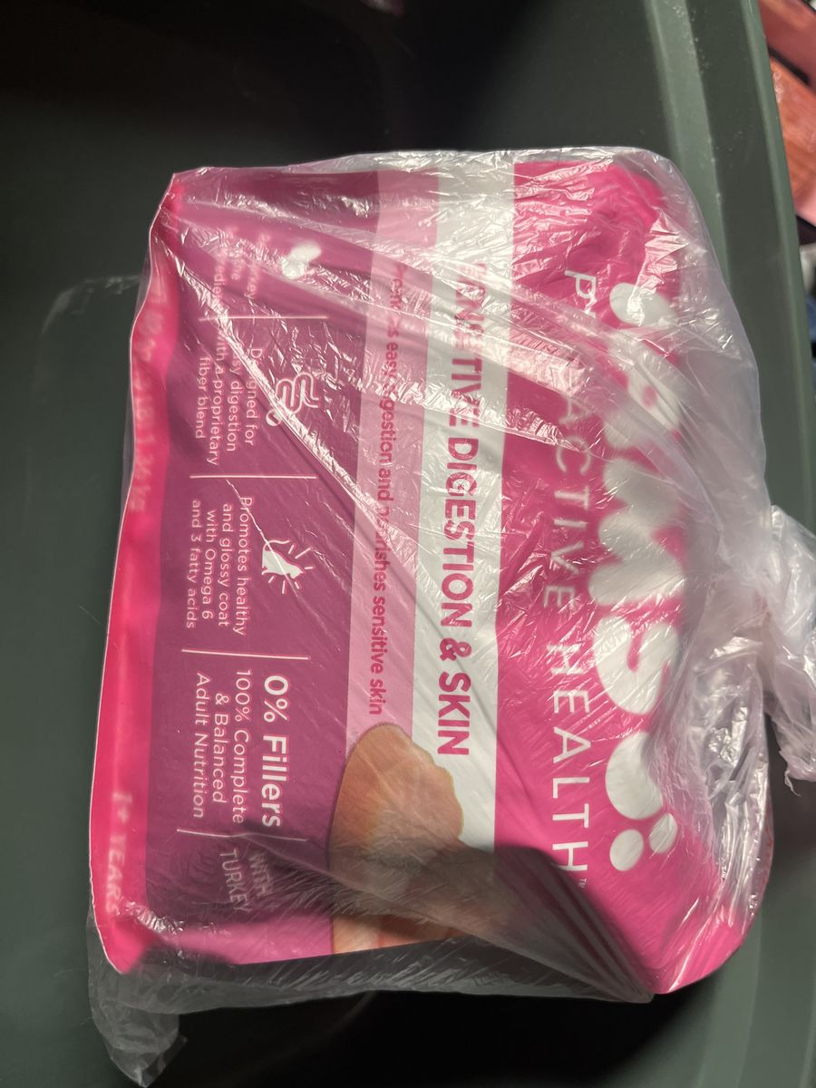 Kitty litter box and food