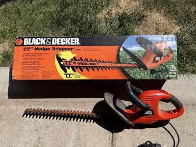 Black & Decker 22" Electric Hedge Trimmer with Lock-On Switch