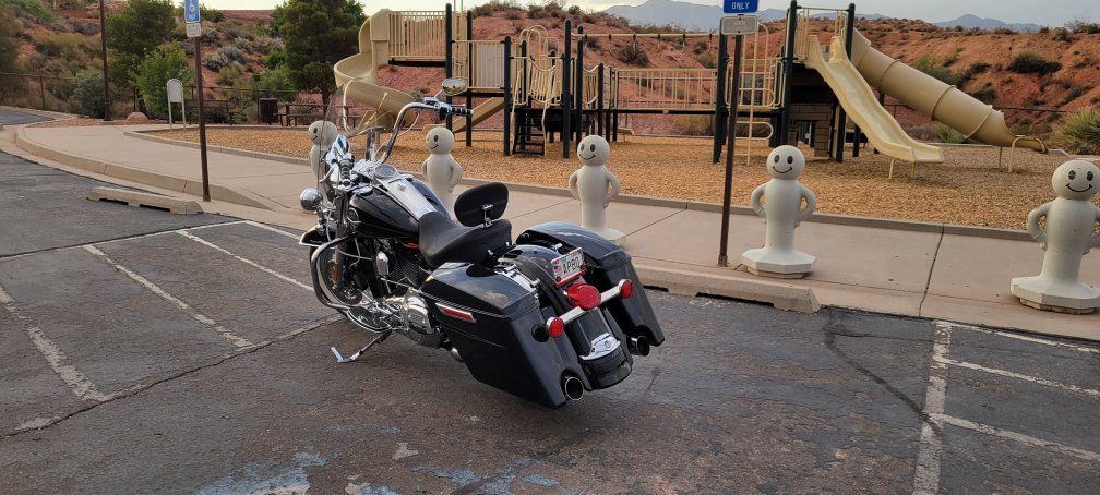 Harley-Davidson Road King Cruiser Motorcycle - Black