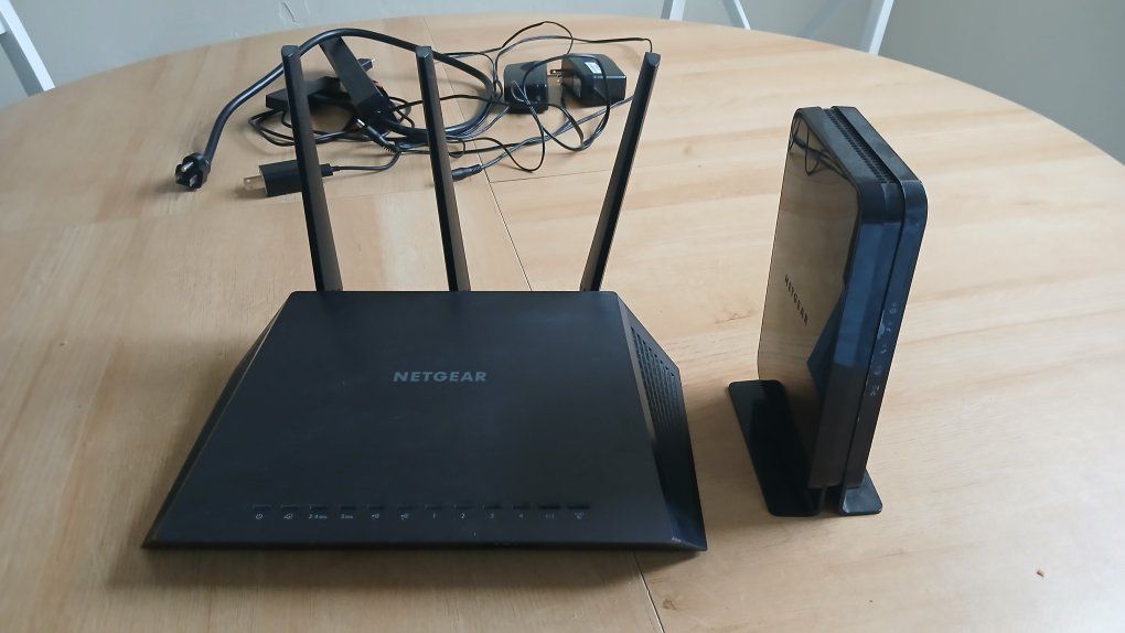 Netgear Nighthawk AC1900 Router and Modem