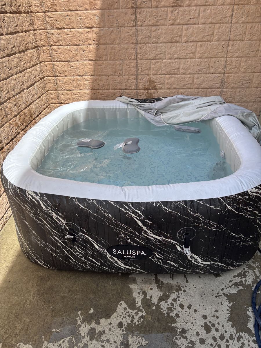 Saluspa Hawaii Square Inflatable Hot Tub w/ Heater, Jets & Extra Filters