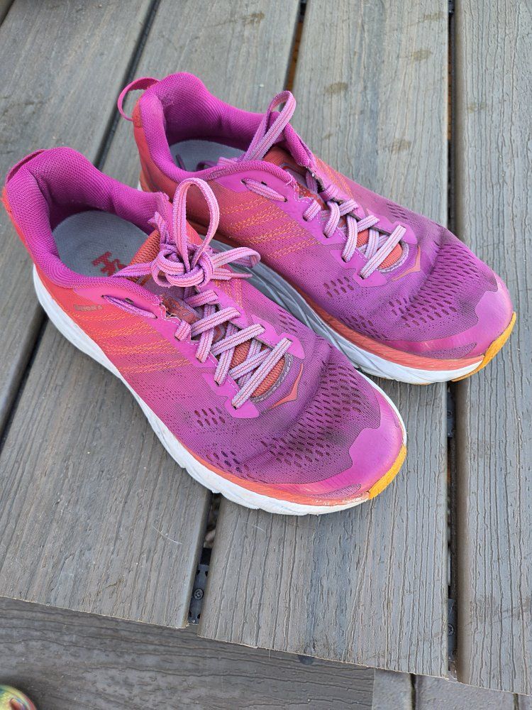 Hoka womens size 8