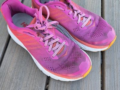 Hoka womens size 8