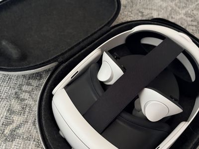 Quest 3 w/travel case