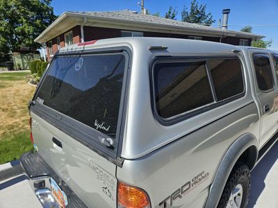 2001-2004 tacoma camper shell topper