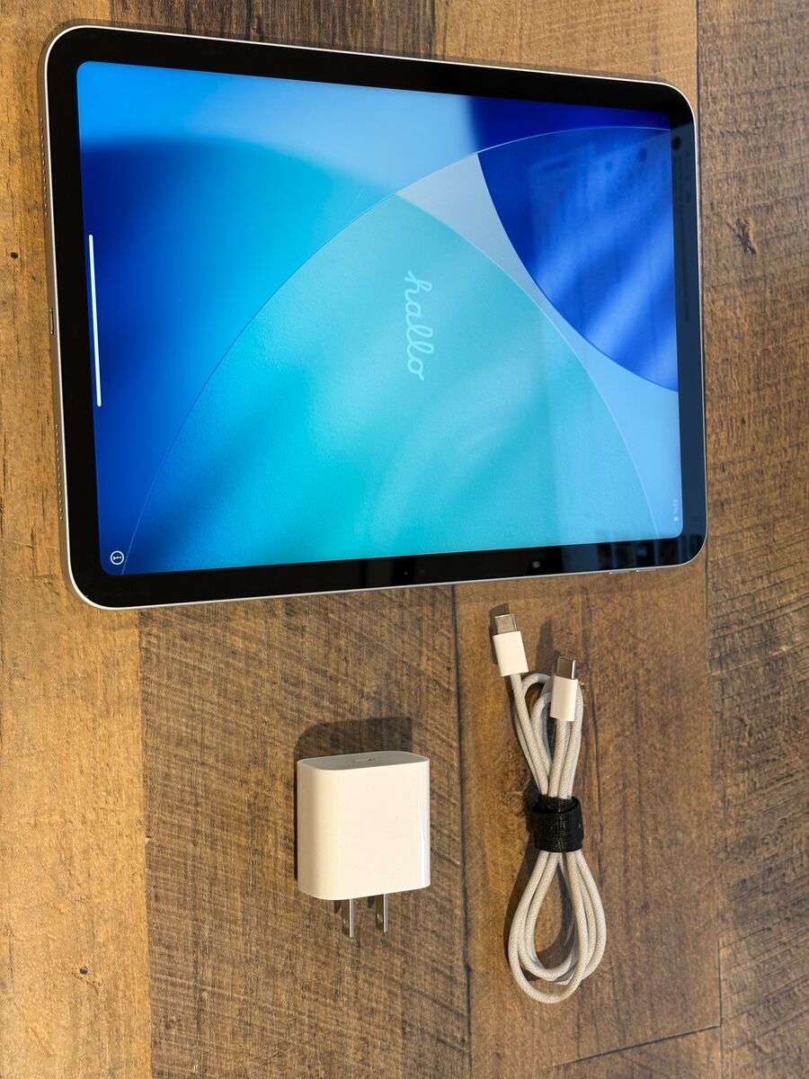 iPad 10th Gen 64GB Wi‑Fi – Clean, OEM Charger, Ready to Go
