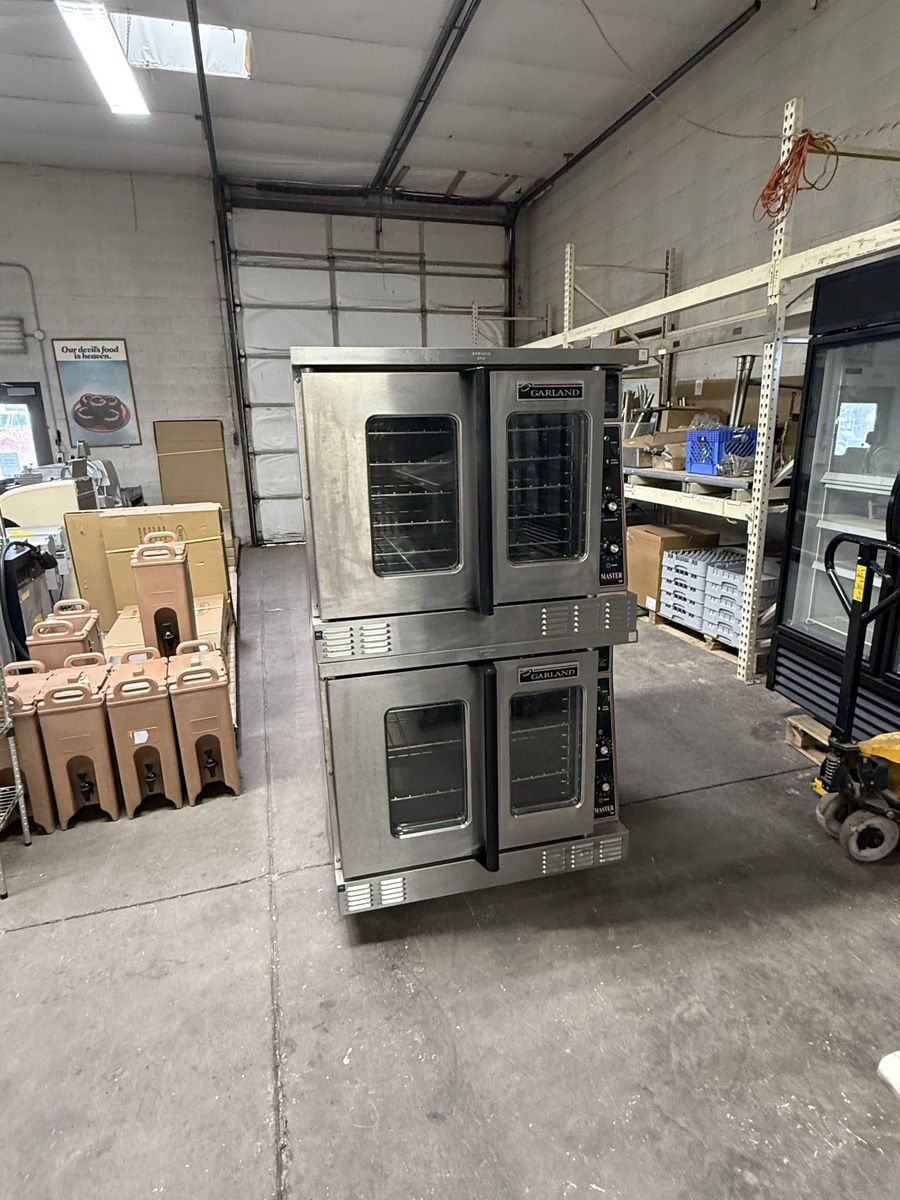 Garland Double Electric Convection Oven 208-230V 1-3 Phase with Wheels, Master Series
