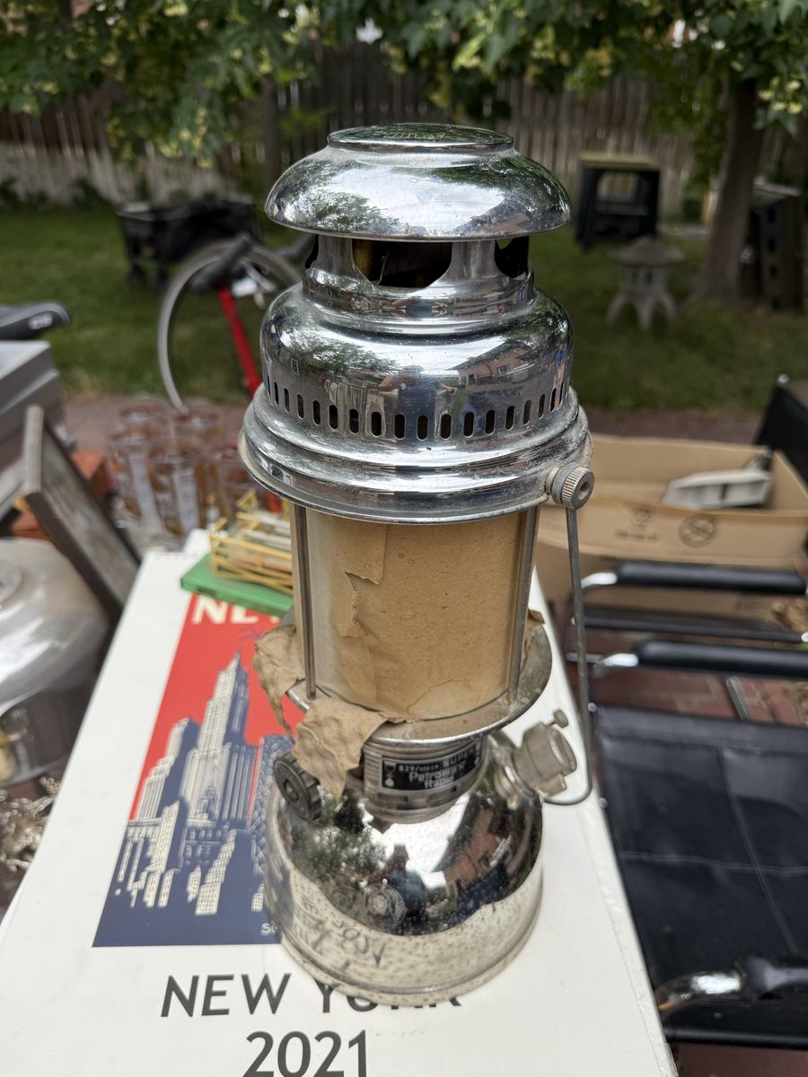 Main image 30