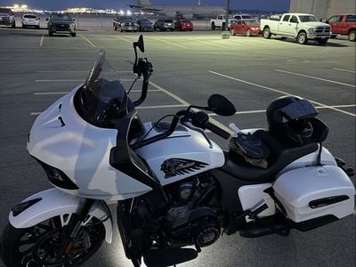 2021 Indian Challenger Darkhorse