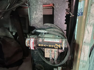 Danhauser t-3 post pounder