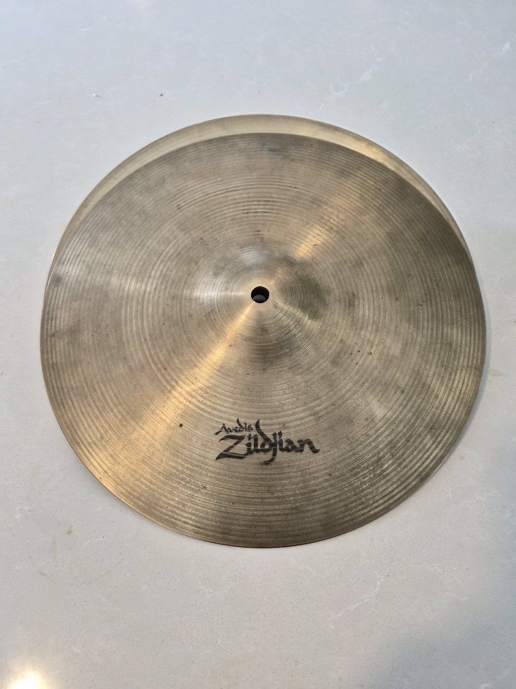 Avedis Zildjian 14 Inch / 36 cm Hi-Hat Cymbals Pair