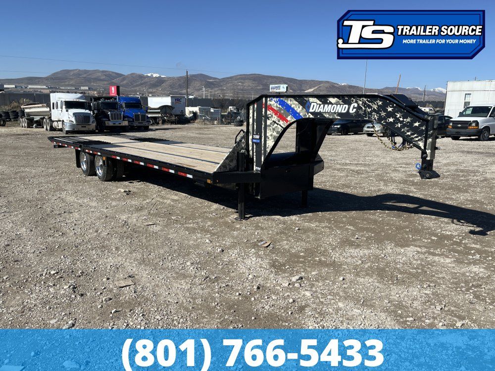 8.5x32 Diamond C FMAX-HDT 212 Gooseneck Hydraulic Dovetail Equipment Trailer - 25.9K GVWR - 17.5" HD Wheels, 18 Ply Tires,