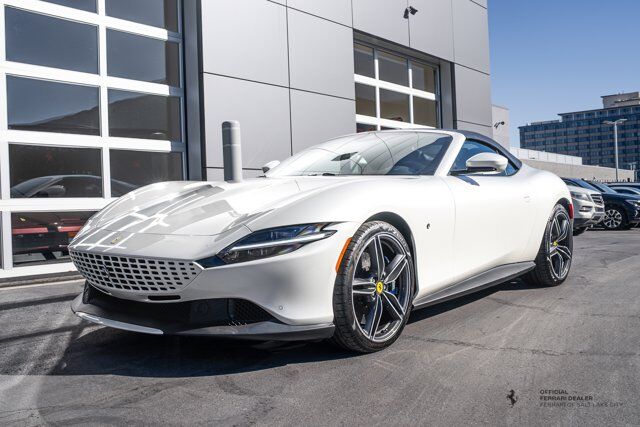 2025 Ferrari Roma Spider Base