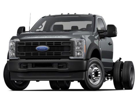2025 Ford F-550 Super Duty 