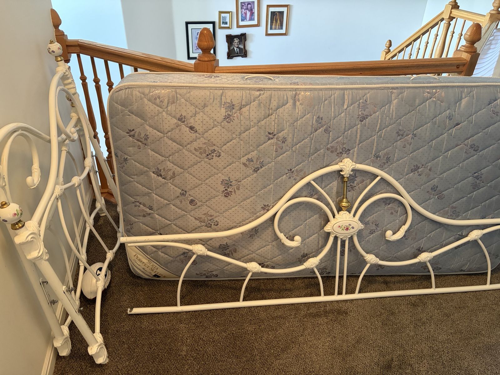 White Wrought Iron Twin Daybed Frame with Pop-Up Trundle and Mattresses