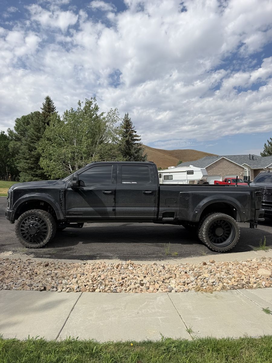 26” JTX wheels/tires 