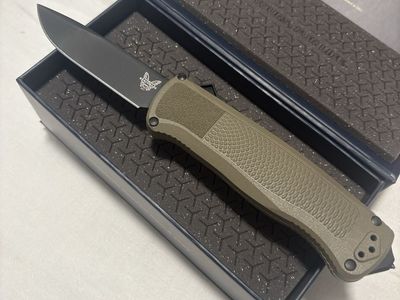 Benchmade OTF Drop-point