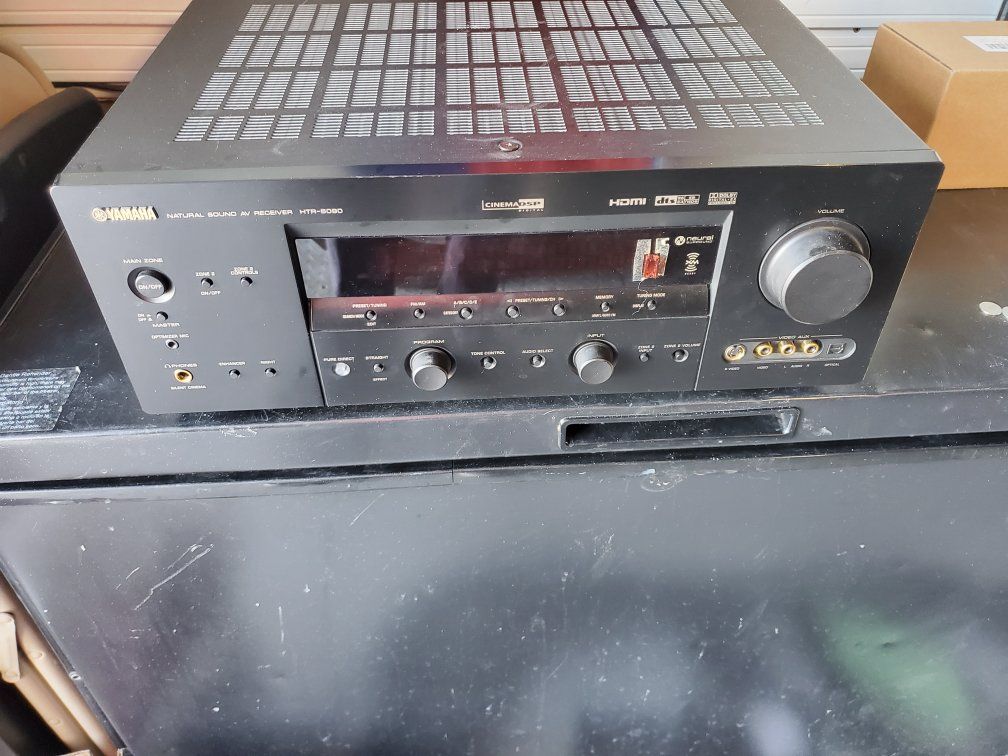 Yamaha home amplifier