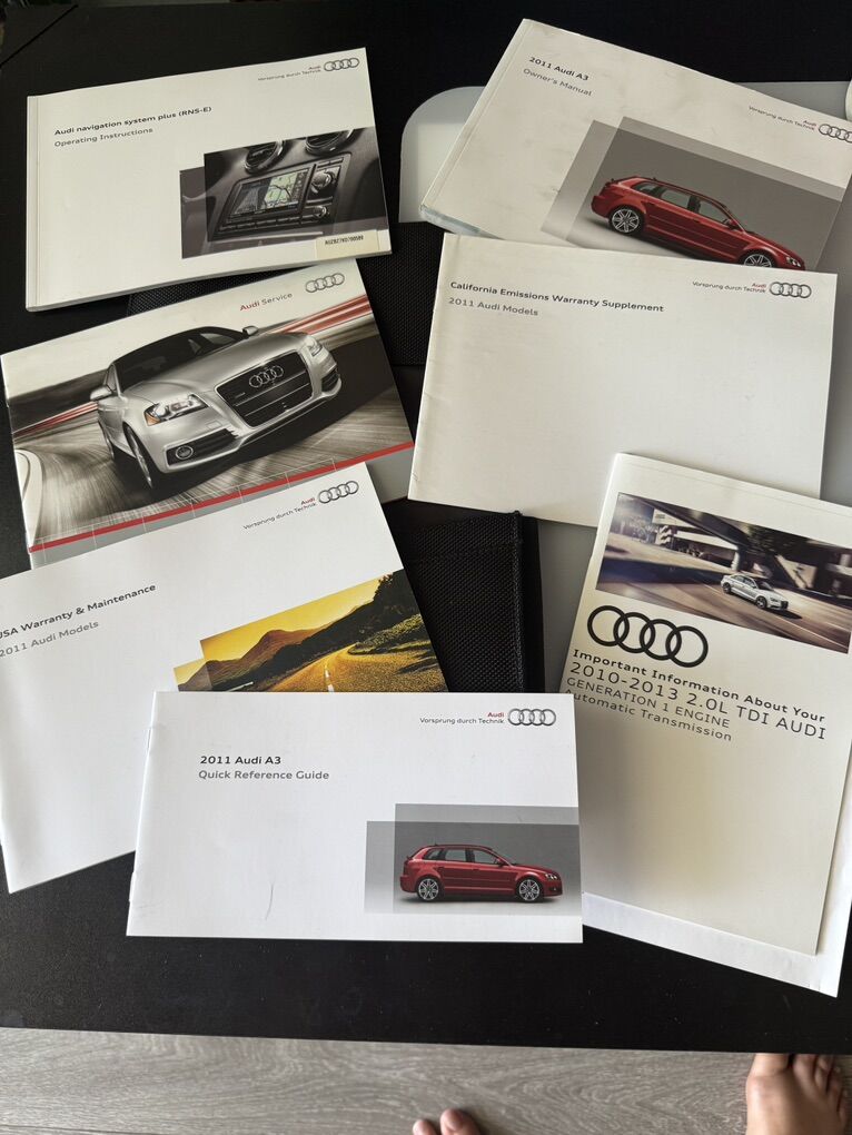 Audi A3 2011 Manual / Booklet