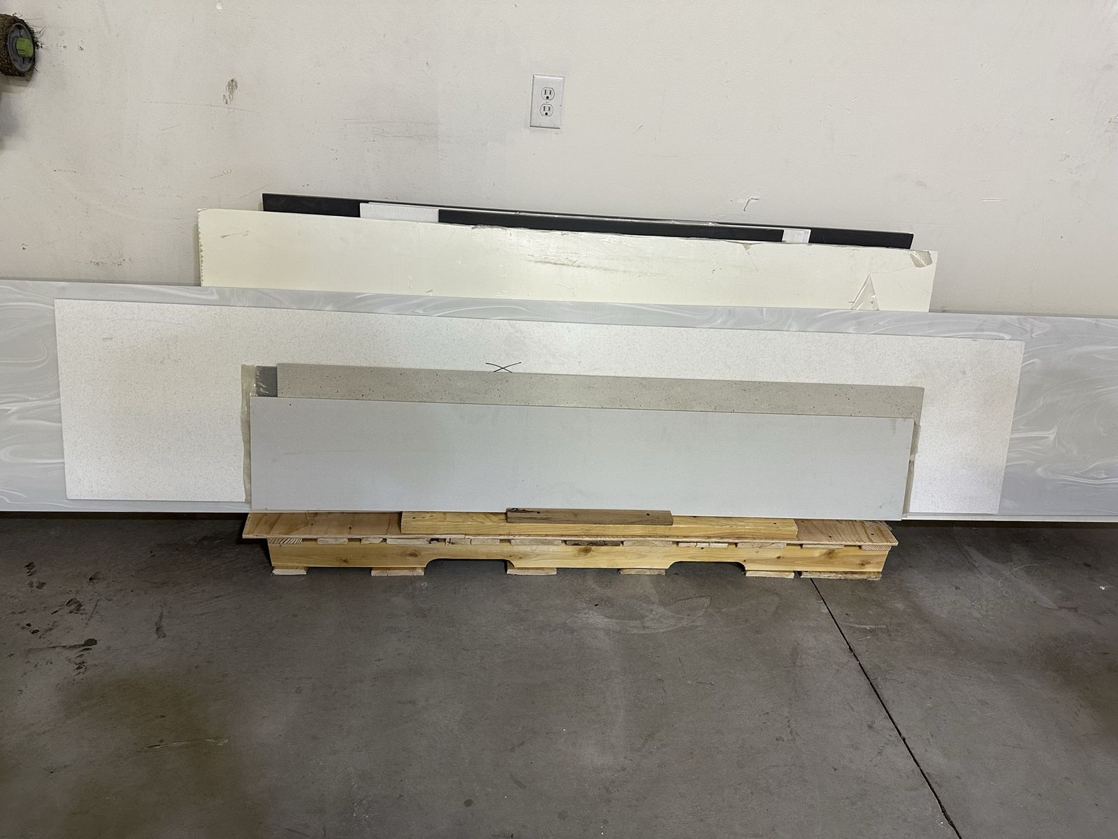 Solid Surface - Corian, Formica, LG Hi-Macs, Staron, and more